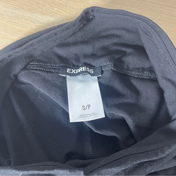 Express Striped Leggings - Picture 3 of 3